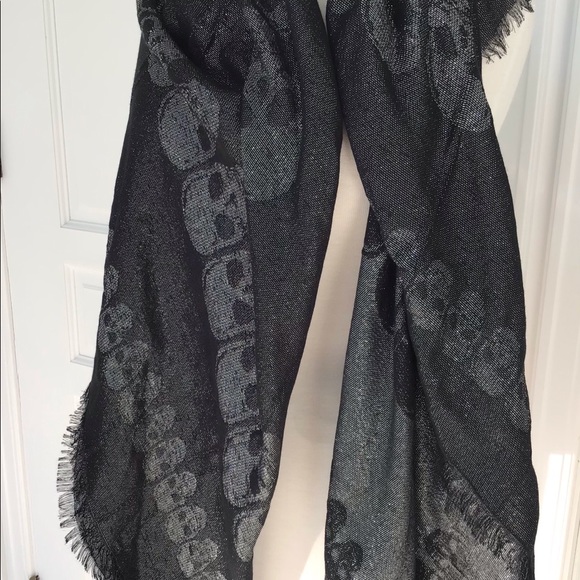 Zadig and Voltaire NWT Kerry Jac Large Scarf - Picture 4 of 12